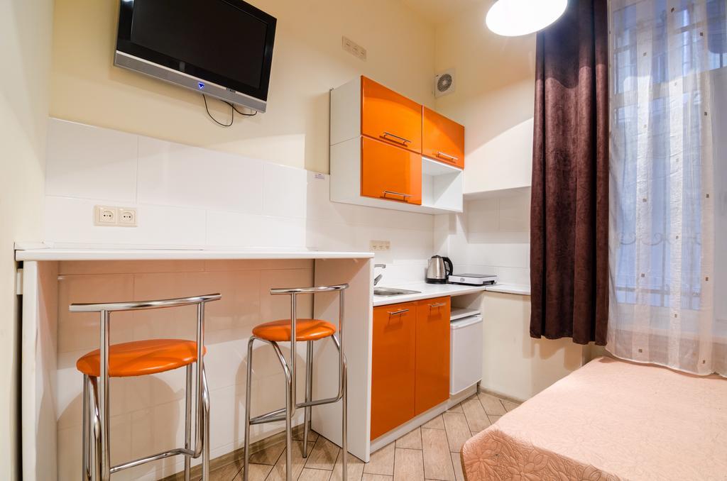 Economy Apartment On Rappoporta 7A-1 Lviv Eksteriør bilde